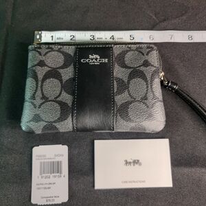 F58035 Coach Sig PVC Leather Corner Zip Wallet Smoke Black New